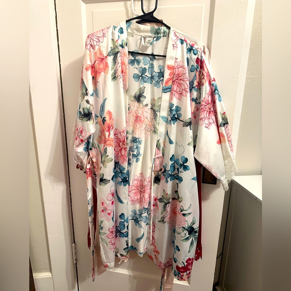3 satin robes